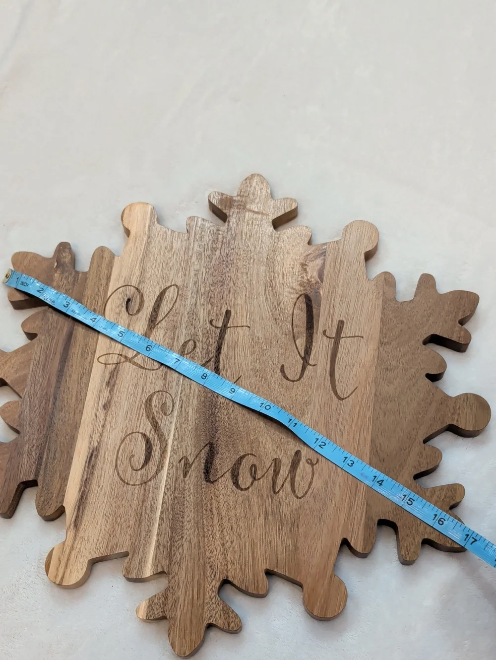 Better Homes And Gardens Acacia Snowflake Board